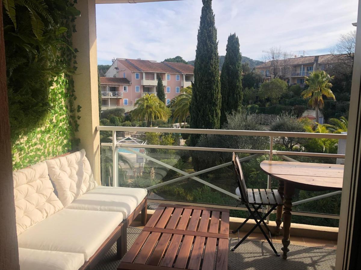 2P Terrasse Vue Piscine Et Jardin Tropical La Croix Valmer Exterior photo